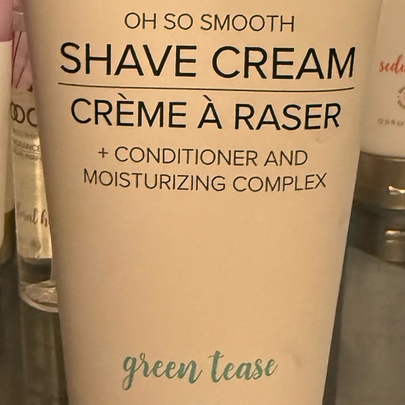 Coochy Shave Cream-12.5 fl oz Green Tease - Picture 8 of 11